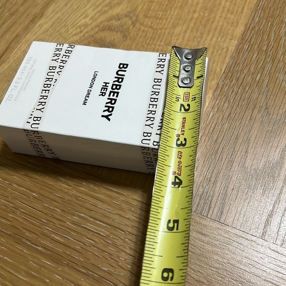 Burberry Her London Dream Eau de Parfum 3.3 - Picture 6 of 11